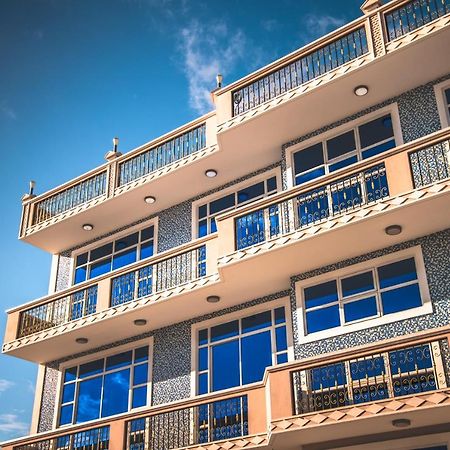 Abuharee Grand Hotel Addu City Exterior photo