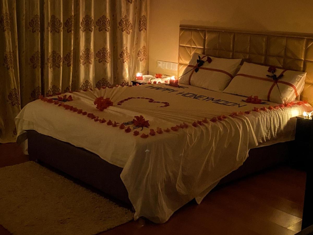 Abuharee Grand Hotel Addu City Exterior photo